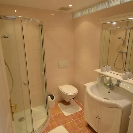 Ste Reparate - Cosy 2 Pieces Vue Cathedrale Lägenhet