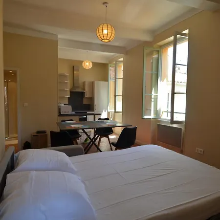 Ste Reparate - Cosy 2 Pieces Vue Cathedrale Nice